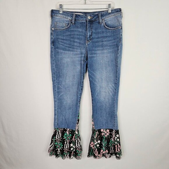 ANTHROPOLOGIE PILCRO Bell Bottom Jeans MEDIUM Wash BLUE w Floral Lace size 30 - Picture 2 of 10